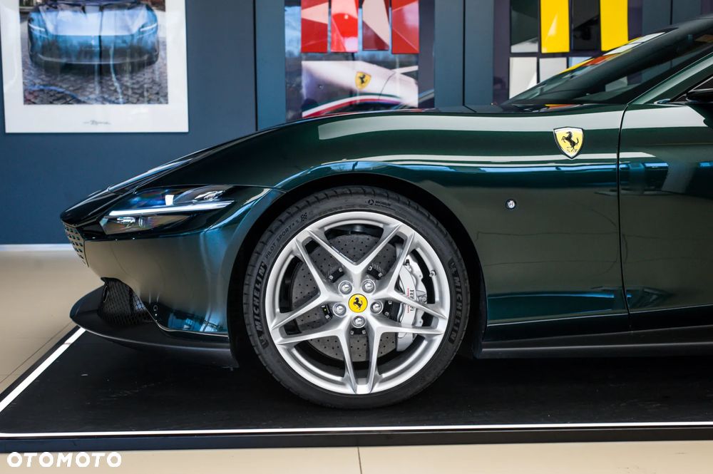 Ferrari Roma Spider - 10