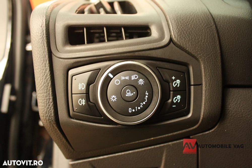 Ford Focus 1.5 TDCi DPF Start-Stopp-System Business - 24