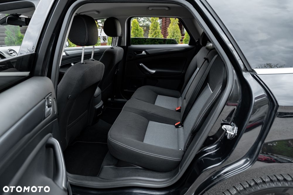 Ford Mondeo 2.0 TDCi Sport - 19