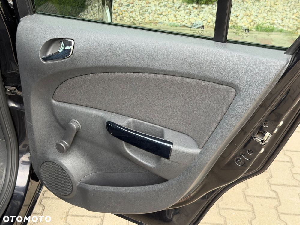 Opel Corsa 1.4 16V Navi - 33