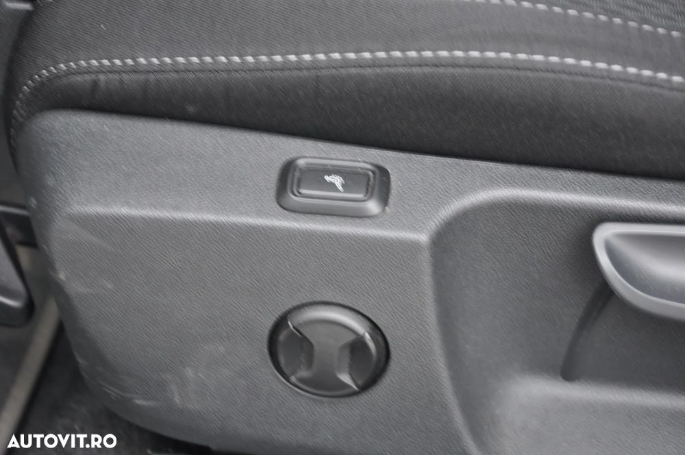 Skoda Octavia Combi 2.0 TDI (Green tec) DSG Style - 15