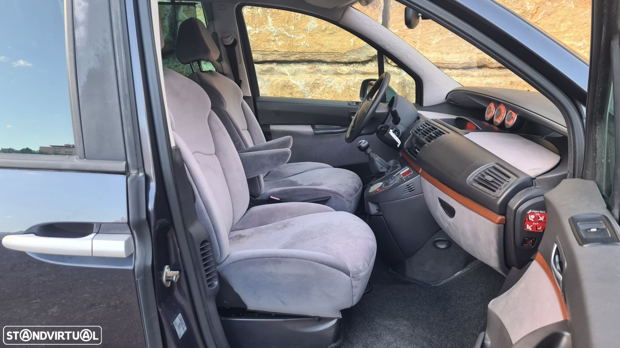 Citroën C8 2.0 HDi 16V SX - 27