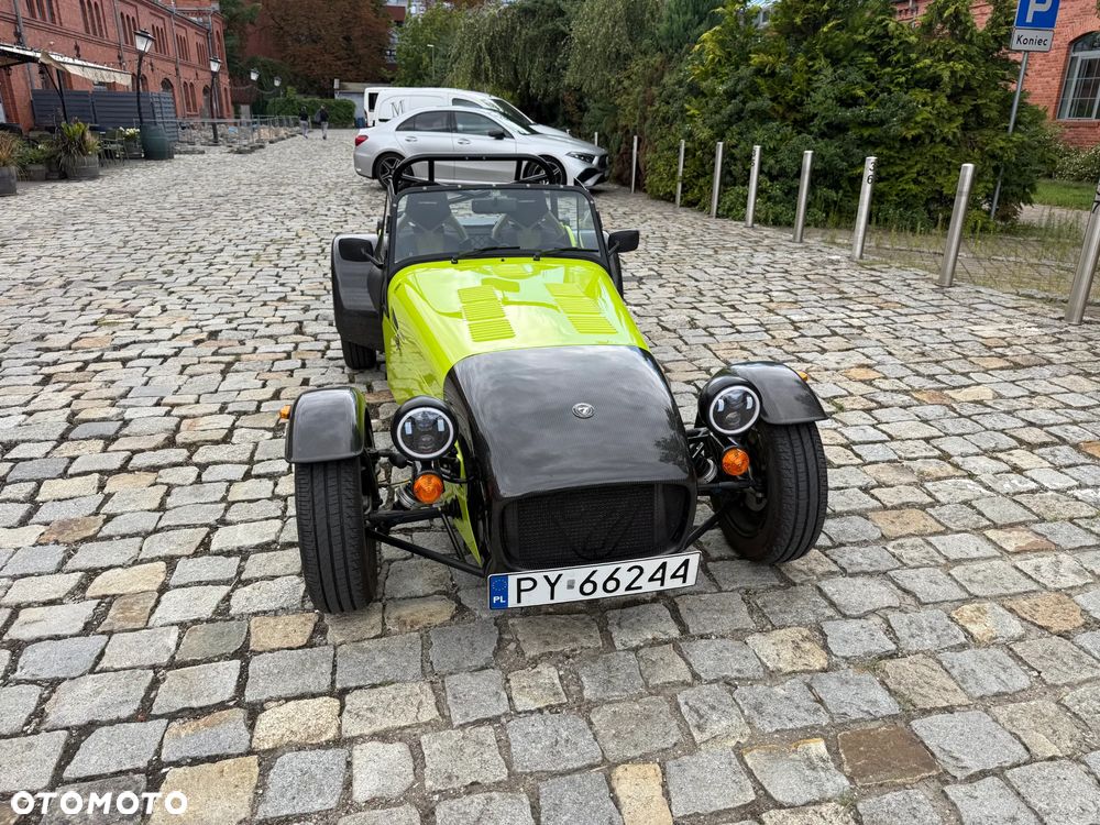 Caterham Seven - 32