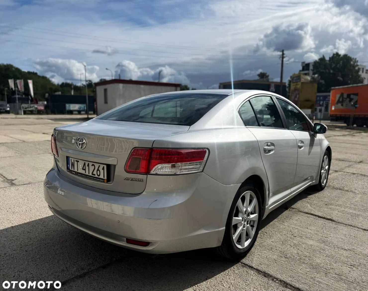 Toyota Avensis 2.0 Sol plus EU5 MS - 3