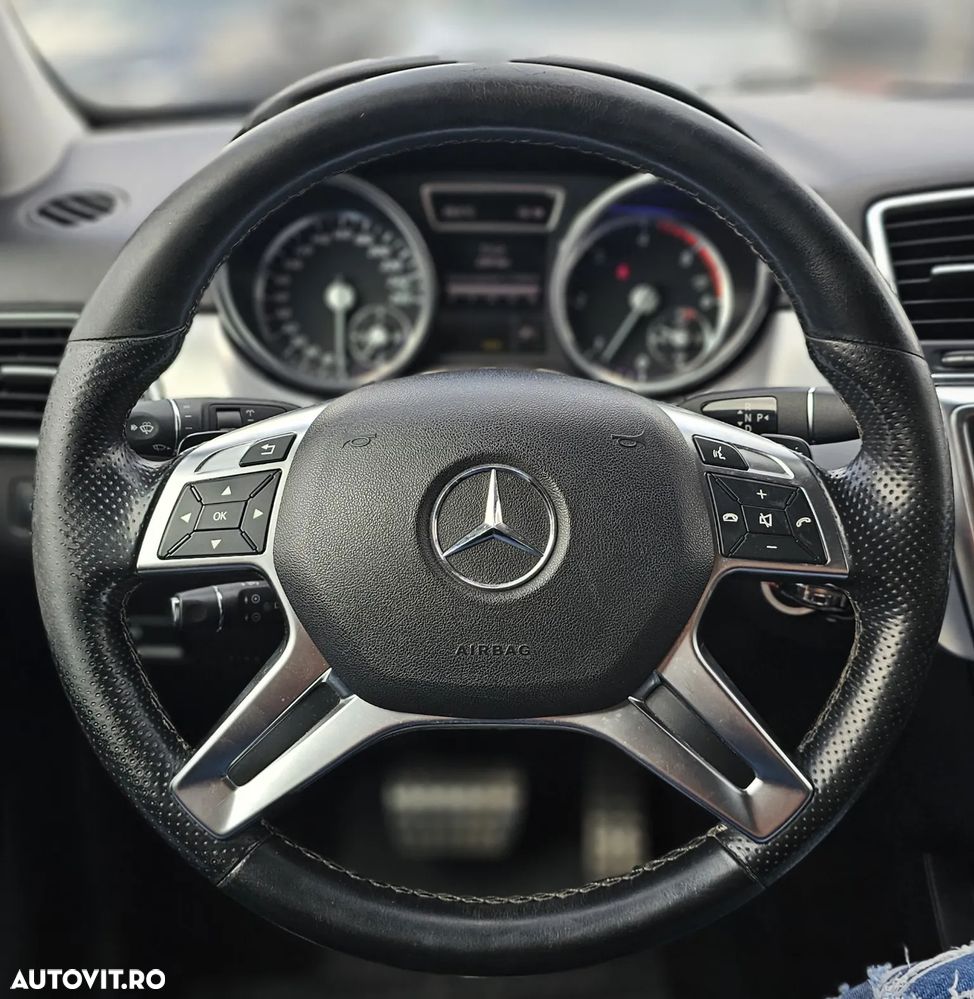 Mercedes-Benz ML 250 BlueTEC 4MATIC 7G-TRONIC - 11
