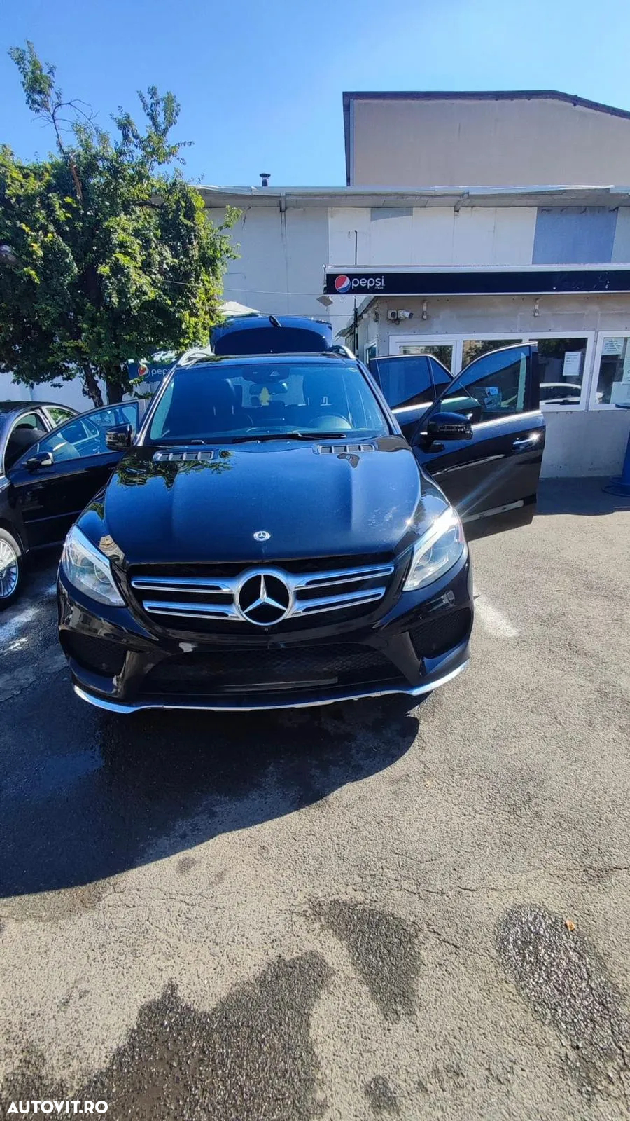 Mercedes-Benz GLE 400 4MATIC - 8