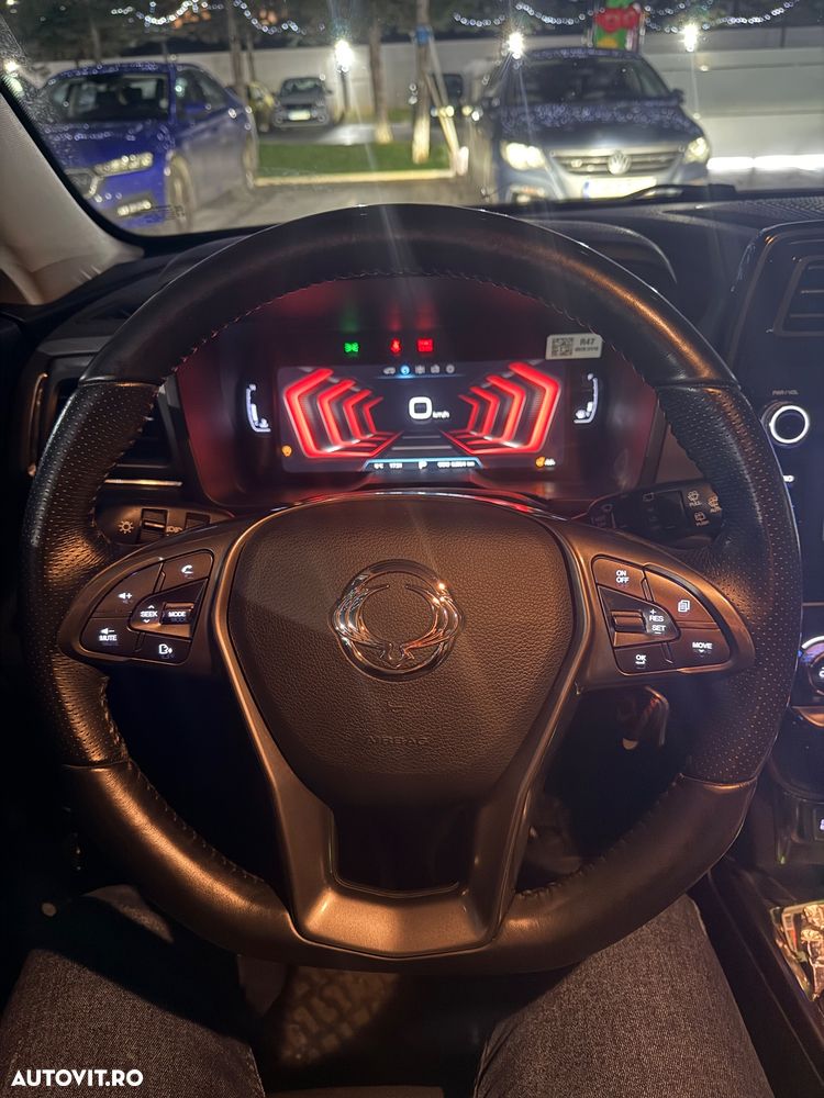 SsangYong Tivoli Grand - 10