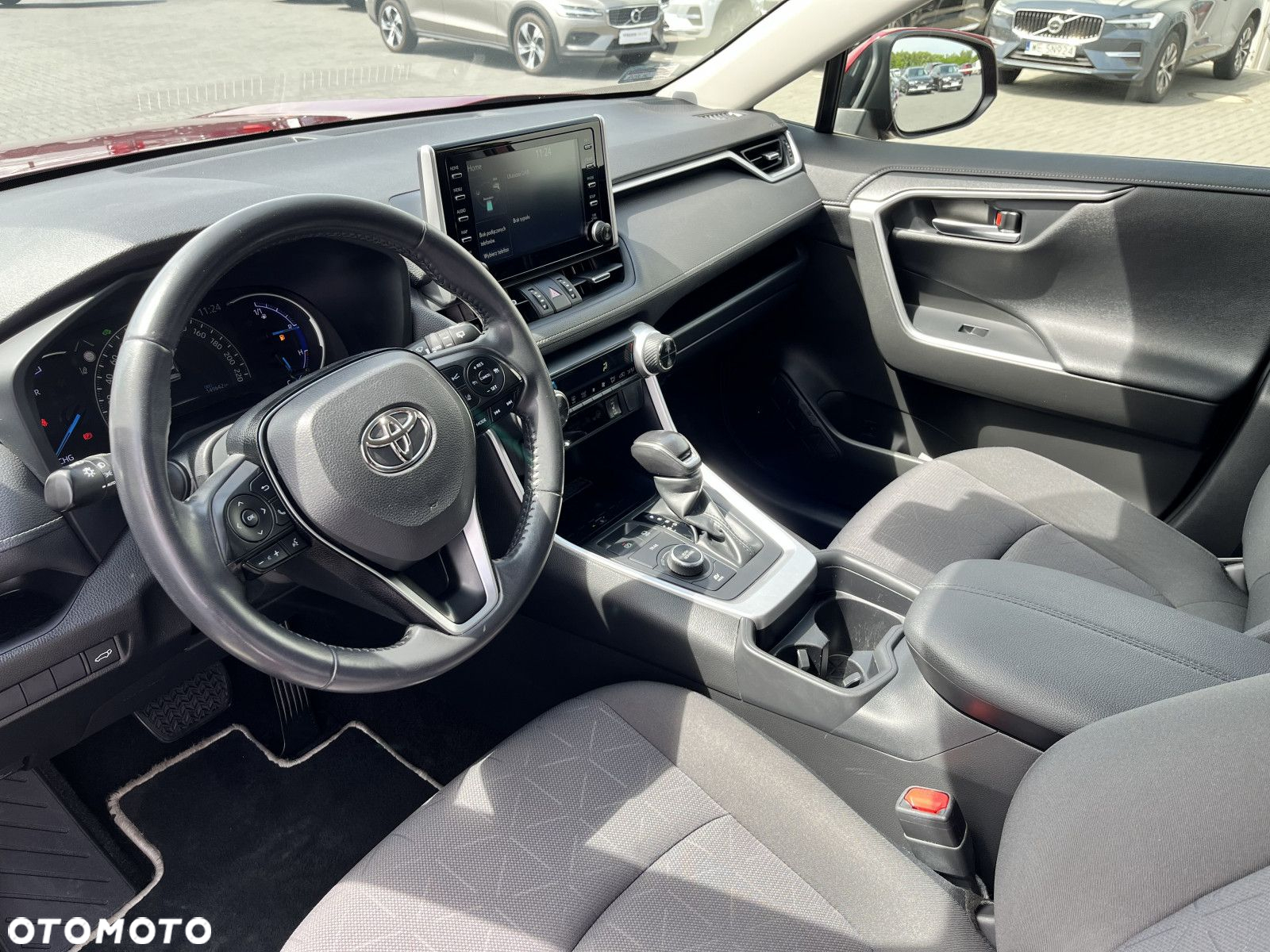Toyota RAV4 - 10