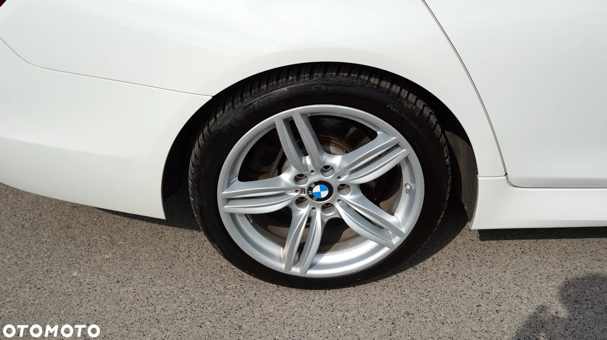 BMW Seria 5 525d xDrive Touring - 15