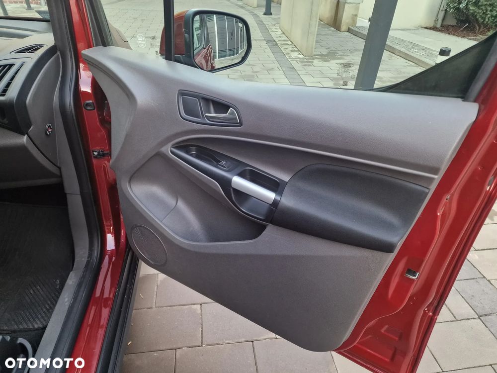 Ford Tourneo Connect Gr 1.5 EcoBlue Titanium PowerShift - 11