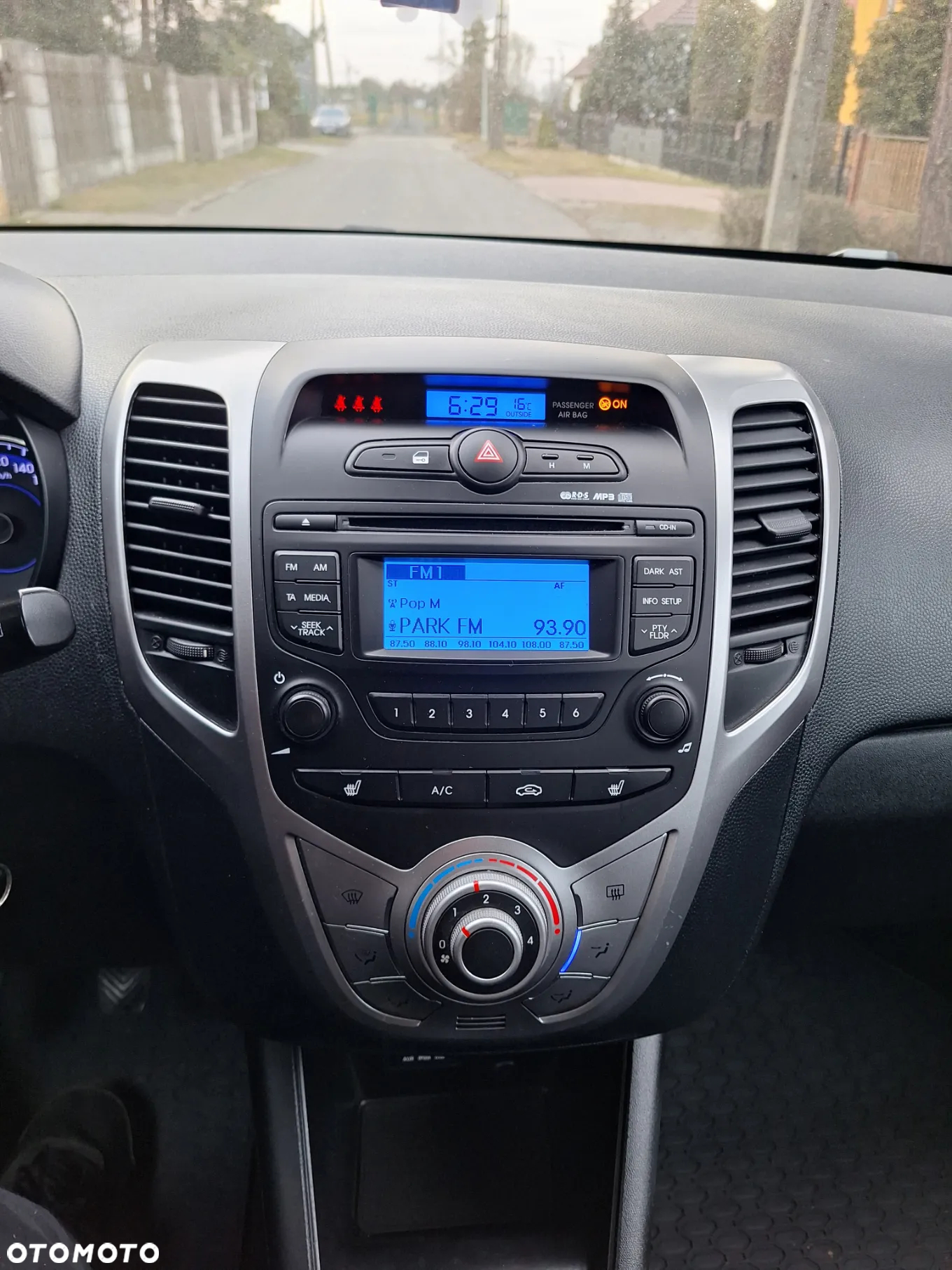 Hyundai ix20 - 12