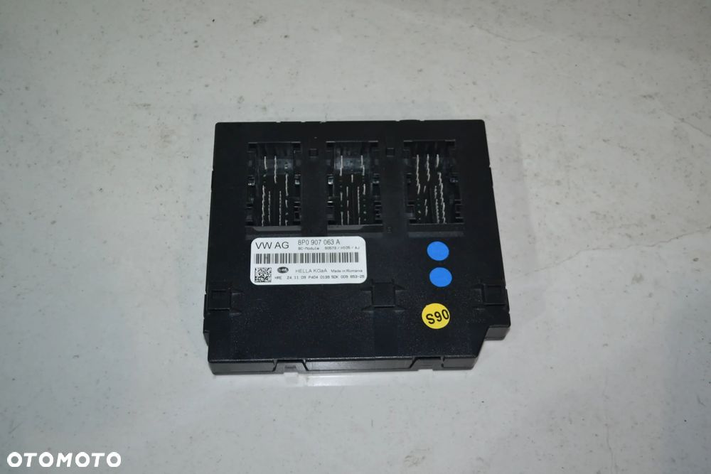 AUDI A3 8P LIFT 08-12 MODUŁ STEROWNIK BCM 8P0907063A - 1
