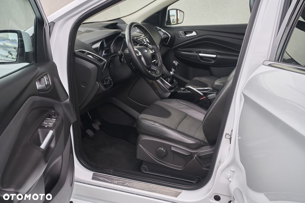 Ford Kuga 2.0 TDCi 2x4 Individual - 21