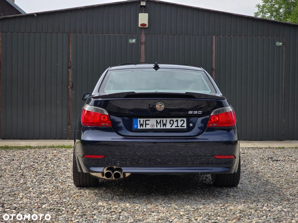 BMW Seria 5 530i - 25