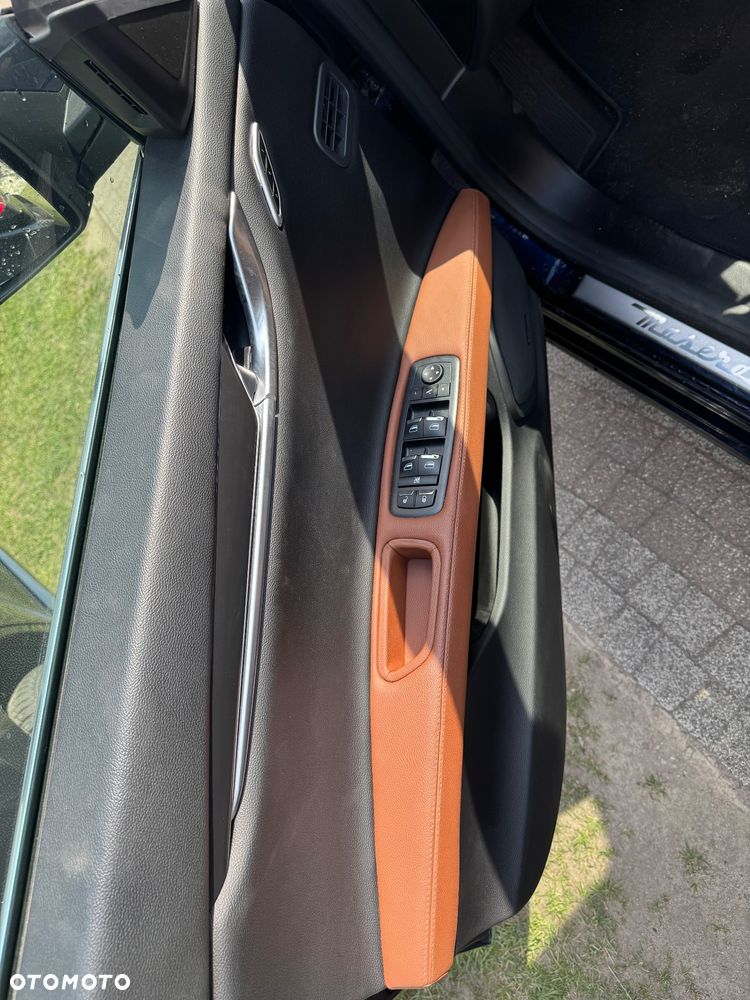 Maserati Ghibli GranSport - 31