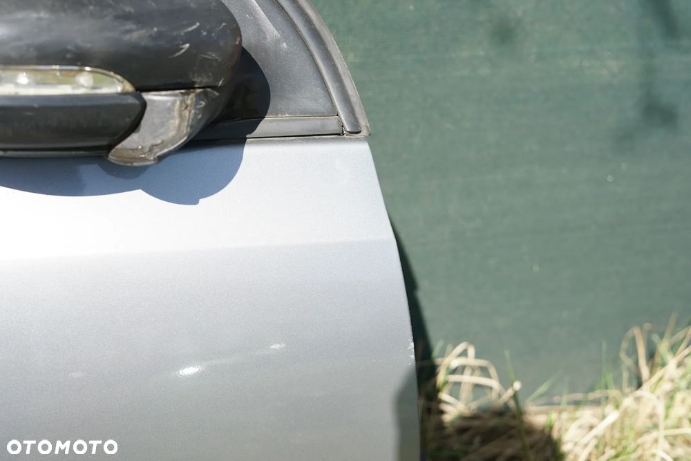 Drzwi przód przednie prawe VW Golf VI 5d - 8
