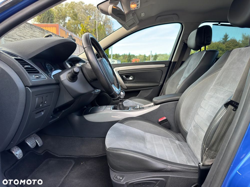 Renault Laguna 2.0 dCi Initiale ESM - 16