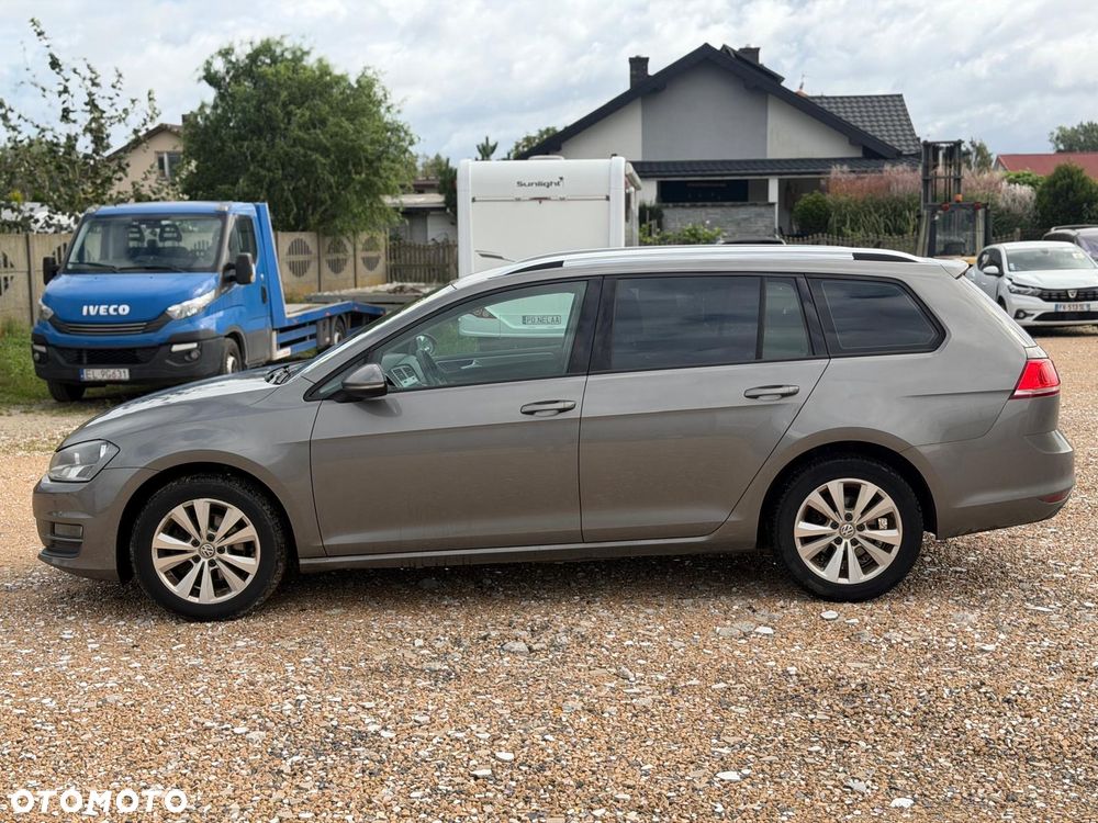 Volkswagen Golf 1.6 TDI BlueMotion Trendline - 8