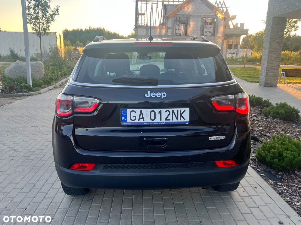 Jeep Compass - 4