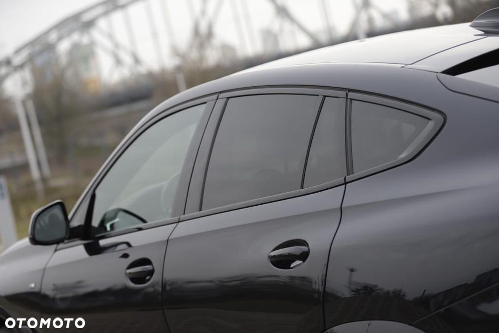 BMW X6 xDrive30d - 13