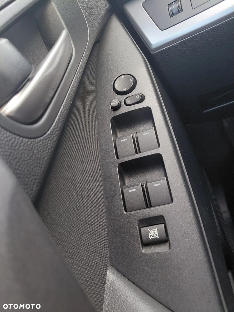 Mazda 3 1.6 Sport Comfort - 25