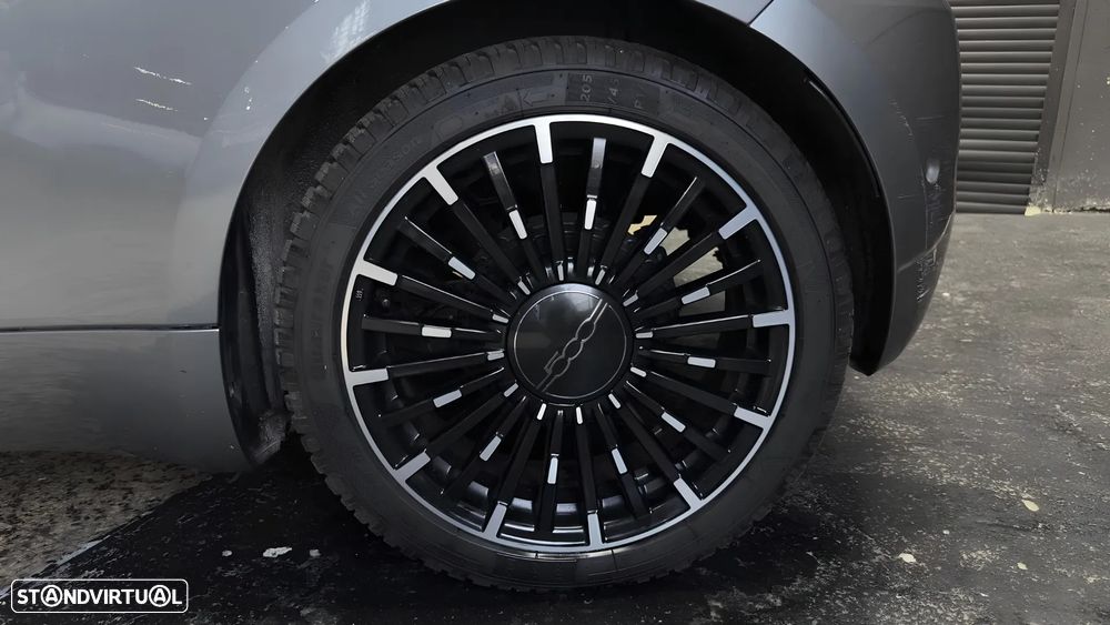 Fiat 500e La Prima - 18