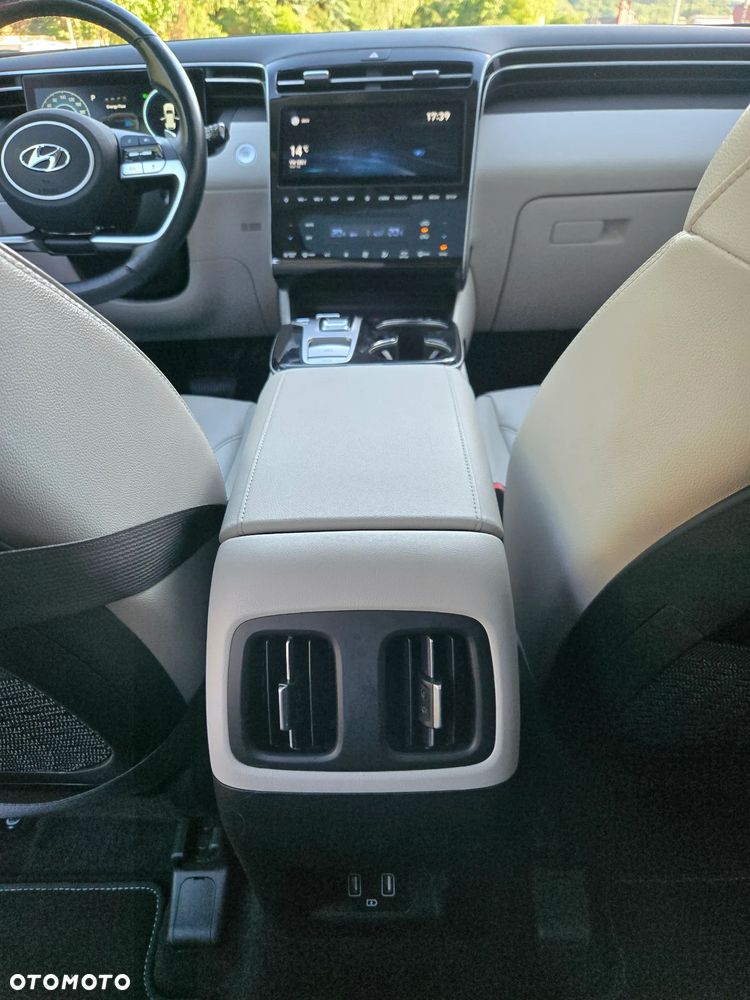 Hyundai Tucson 1.6 T-GDi HEV Platinum 4WD - 22