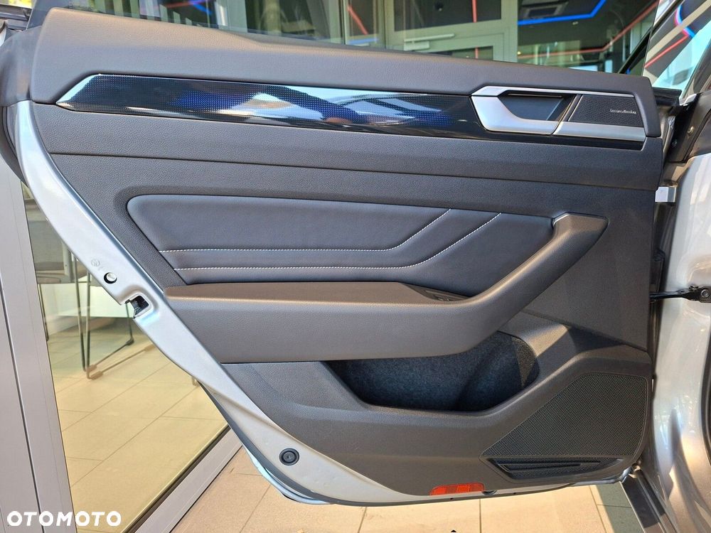 Volkswagen Arteon Shooting Brake - 12