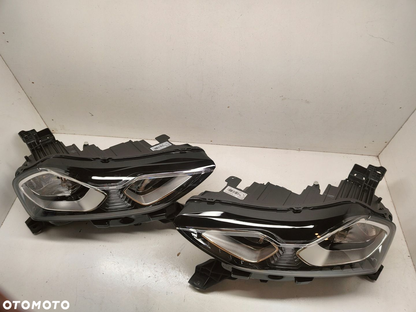 CITROEN DS3 CROSSBACK KOMPLET LAMP PRZÓD 9820840880, 9820840580 - 5
