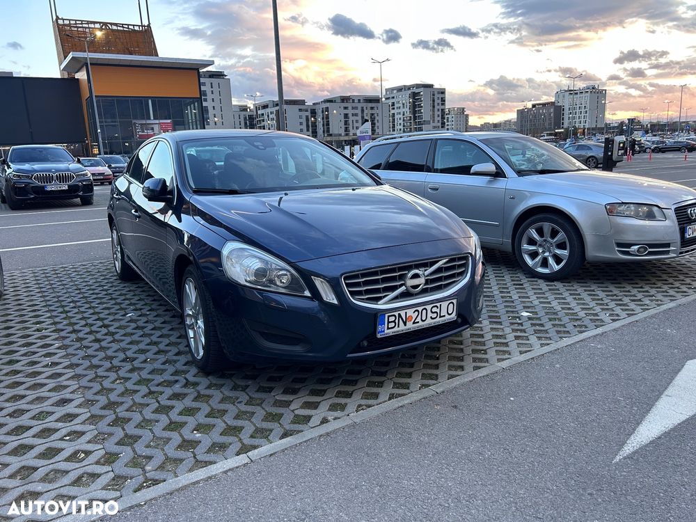 Volvo S60 D4 Start-Stop Kinetic - 1