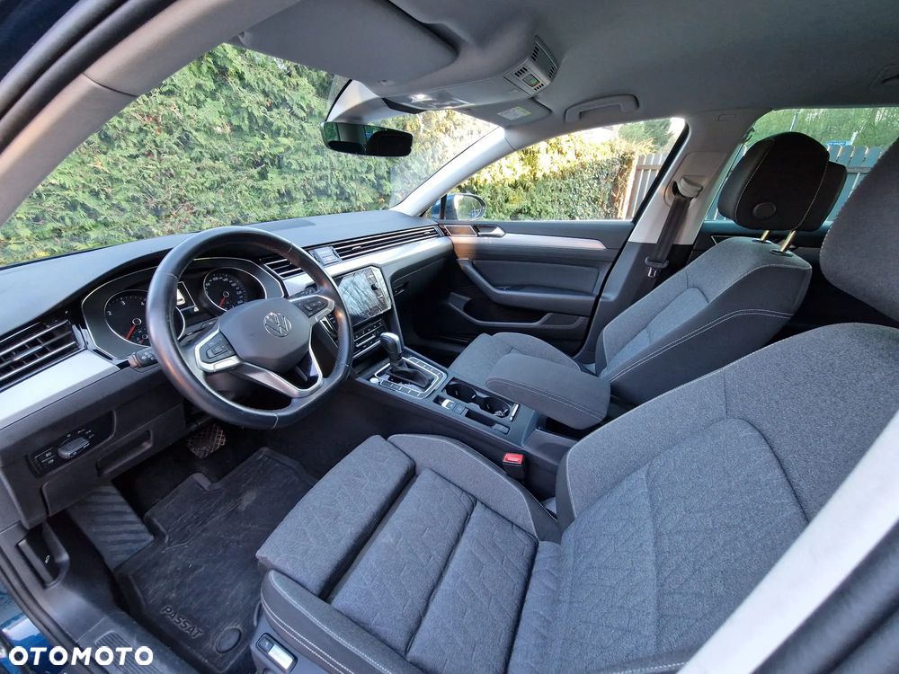 Volkswagen Passat 2.0 TDI SCR DSG Business - 15
