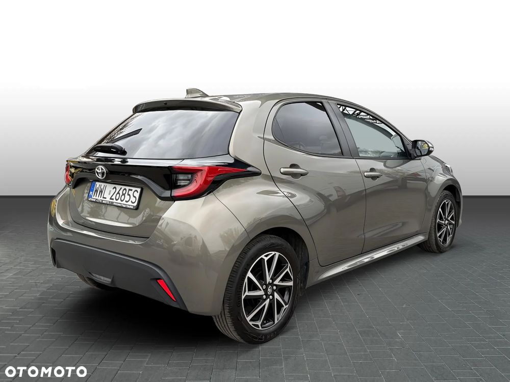Toyota Yaris 1.5 Selection Elegant - 6