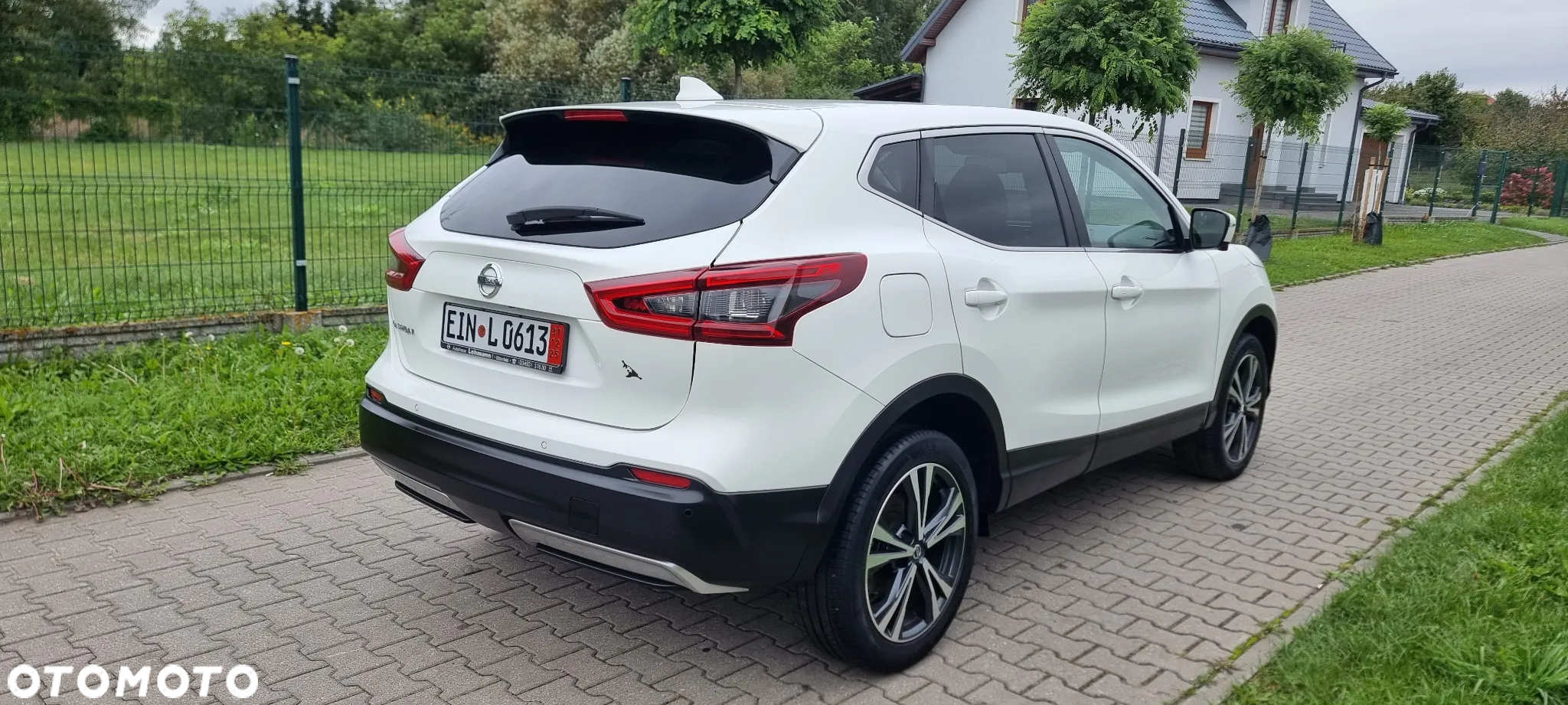 Nissan Qashqai 1.3 DIG-T TEKNA - 9