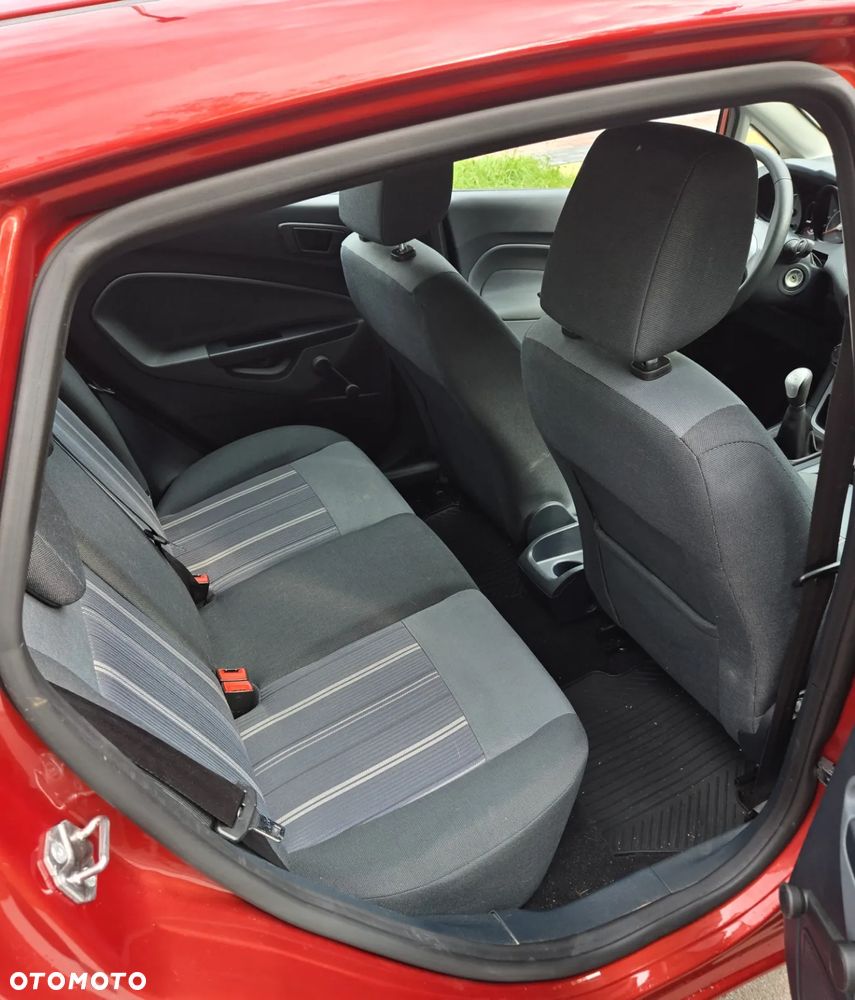 Ford Fiesta 1.25 Ambiente EU5 - 8