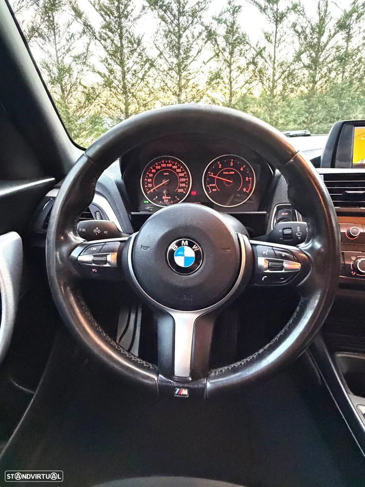 BMW 118 d Pack M - 13