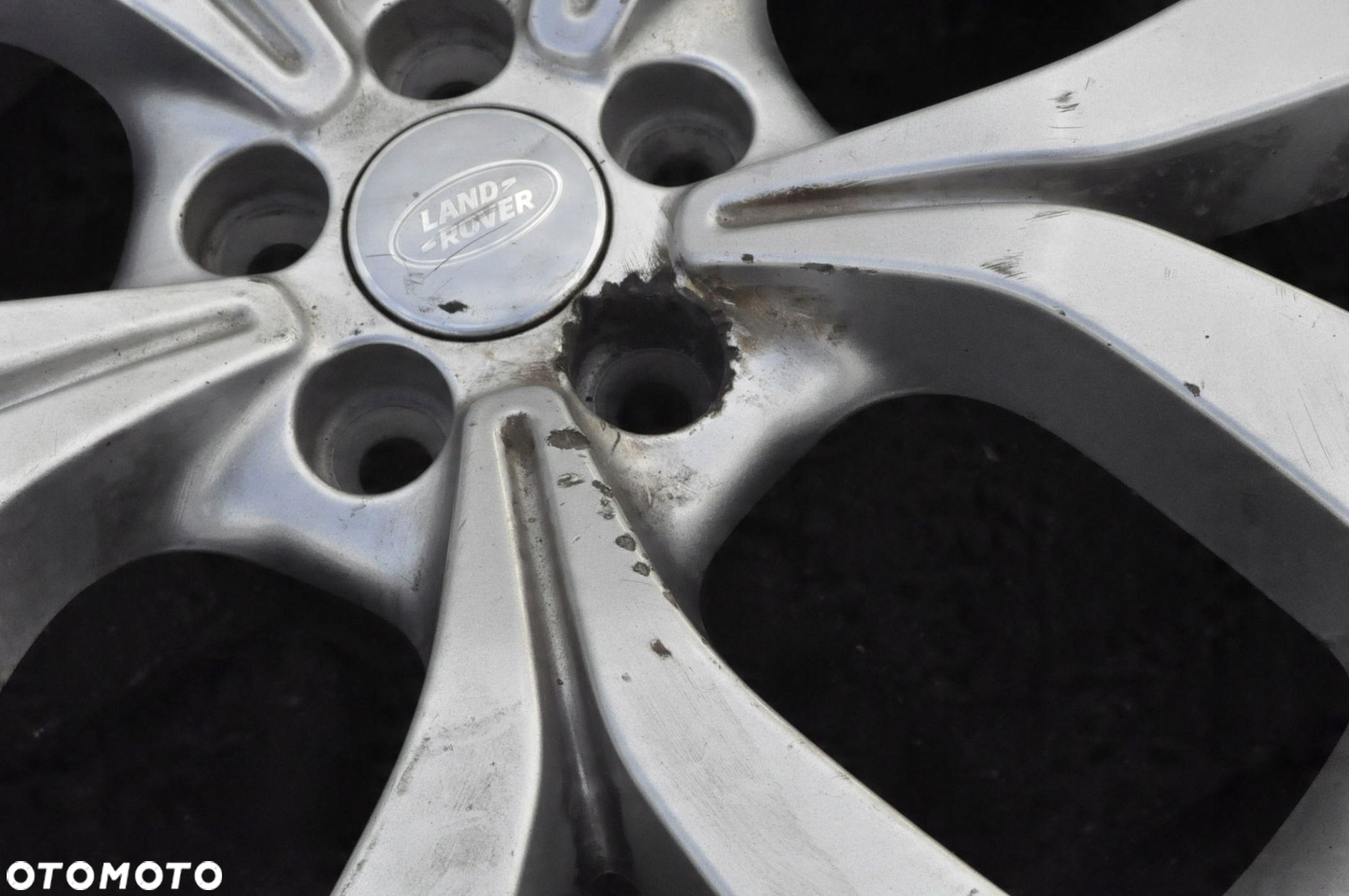 LAND ROVER EVOQUE FELGA ALUMINIOWA R20" 8J 5X108 ET40 K8D2-JA - 6