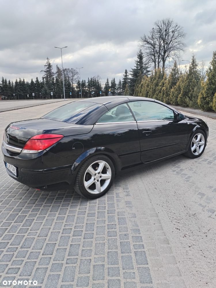 Opel Astra 1.8 Sport - 2