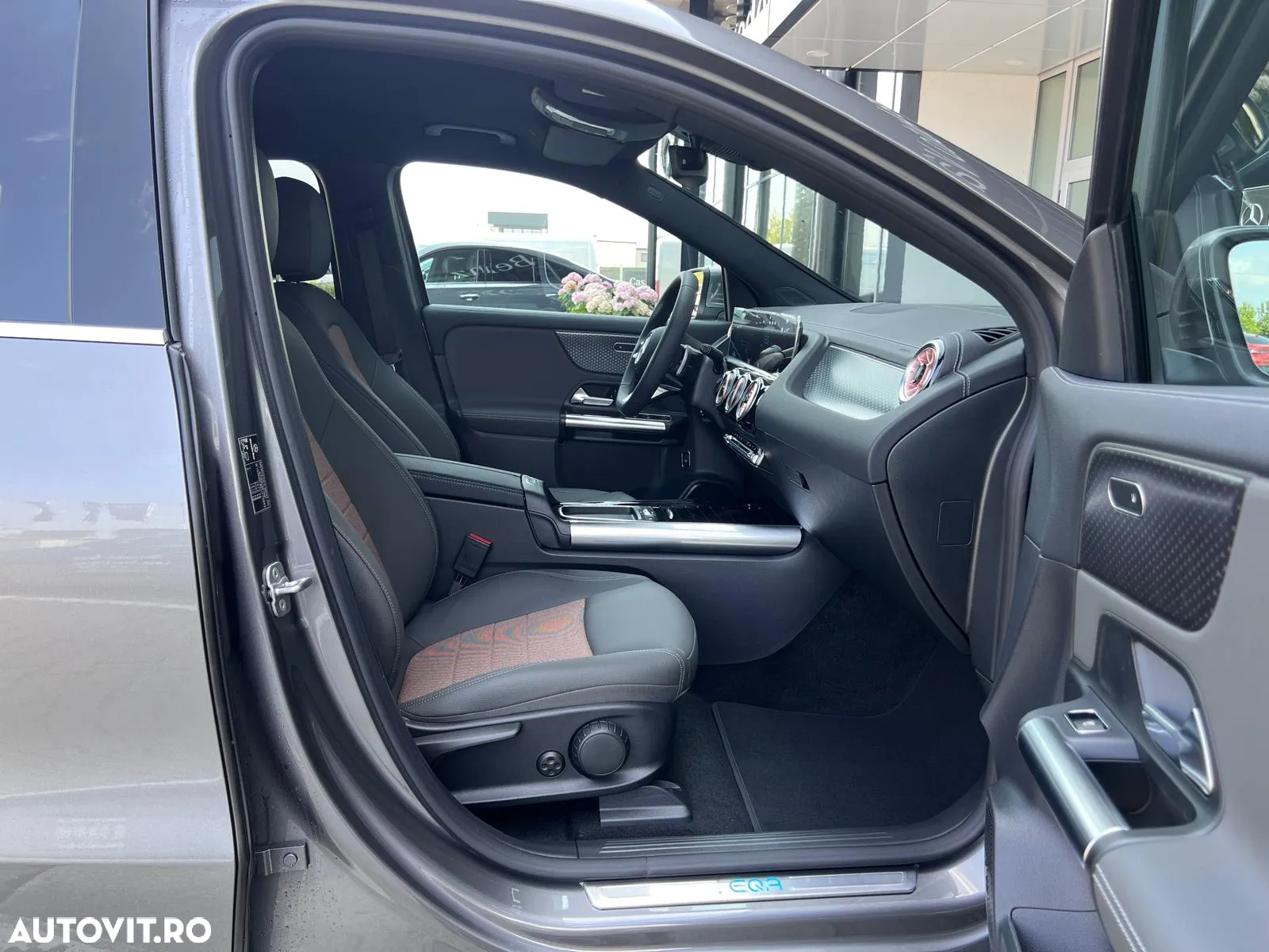 Mercedes-Benz EQA 250+ - 6