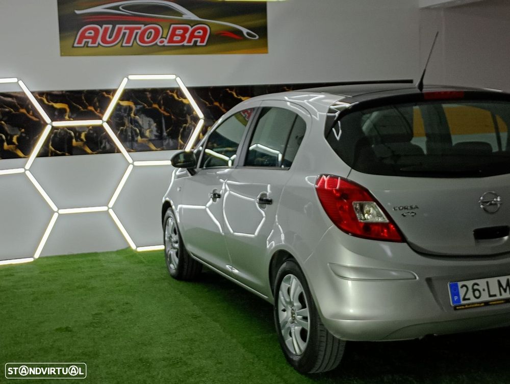 Opel Corsa 1.2 City FlexFuel - 24