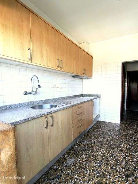 T2 + Garagem e varanda Gaia. Canidelo - Praia Salgueiros - Grande imagem: 3/12