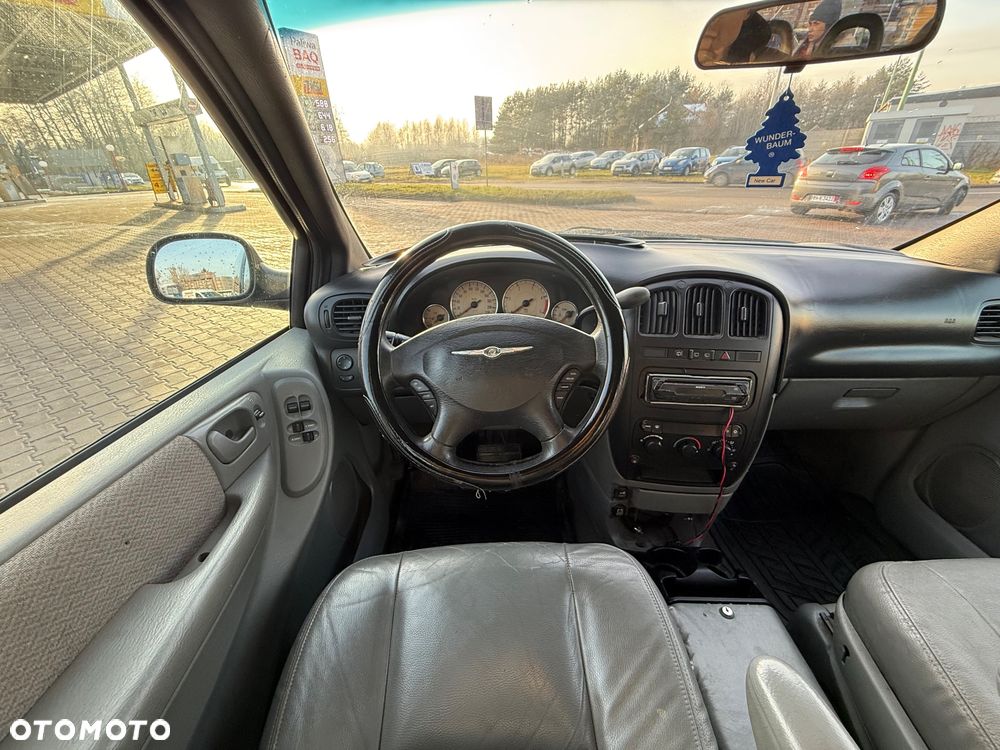 Chrysler Voyager 2.8 CRD Automatik Comfort - 26