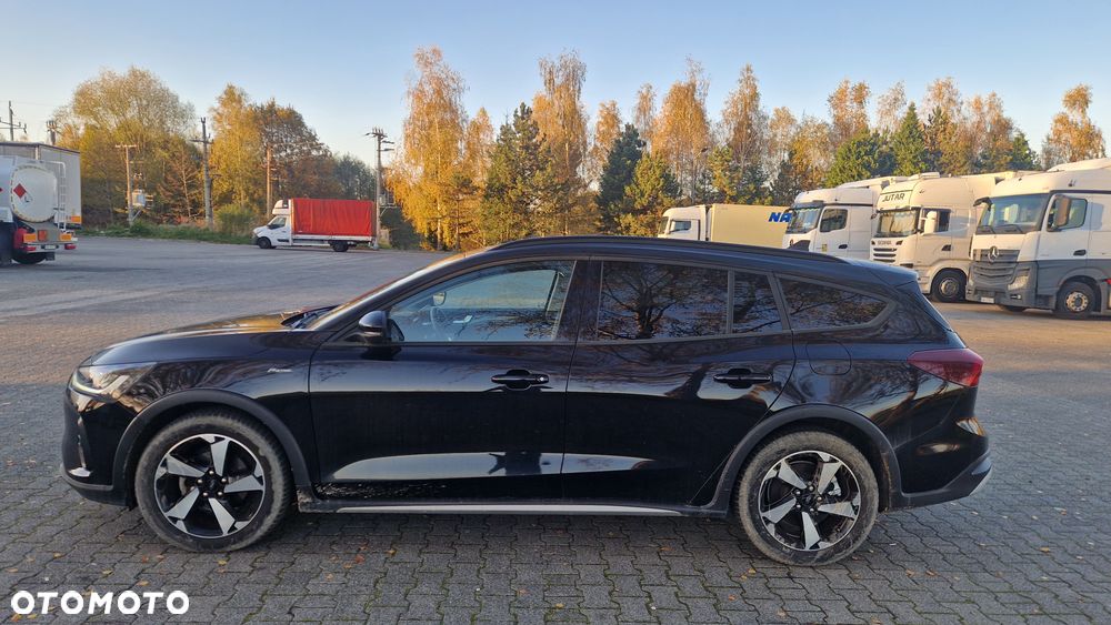 Ford Focus 2024 photo 4