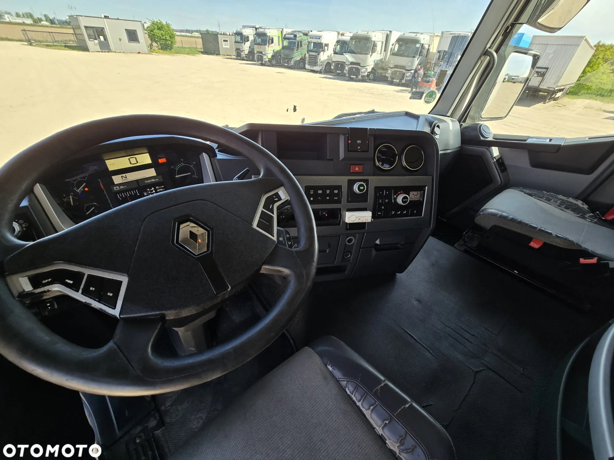 Renault T - 7