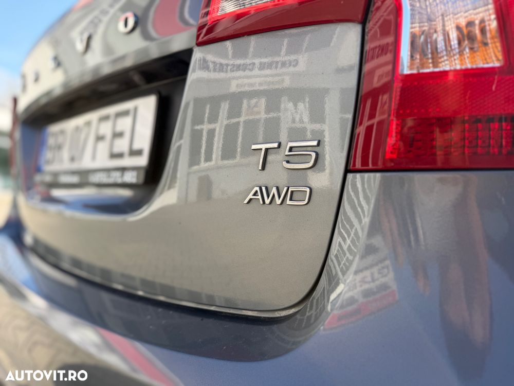 Volvo S60 T5 AWD Momentum - 22