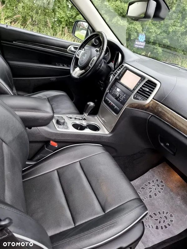 Jeep Grand Cherokee - 18