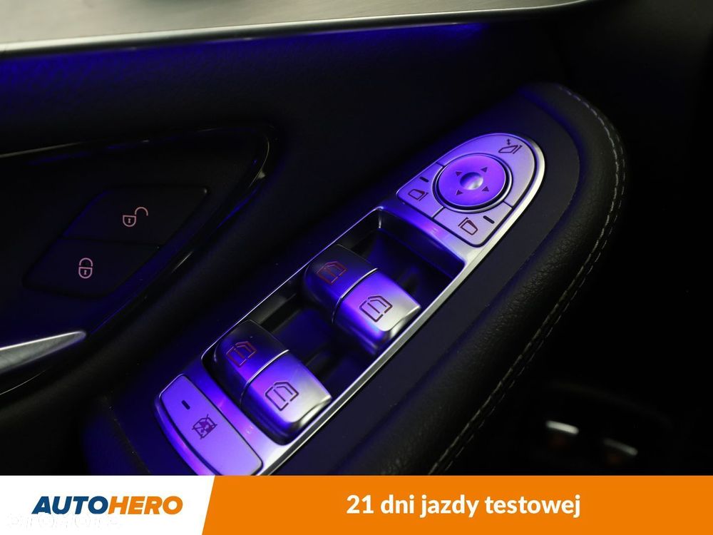 Mercedes-Benz GLC - 36