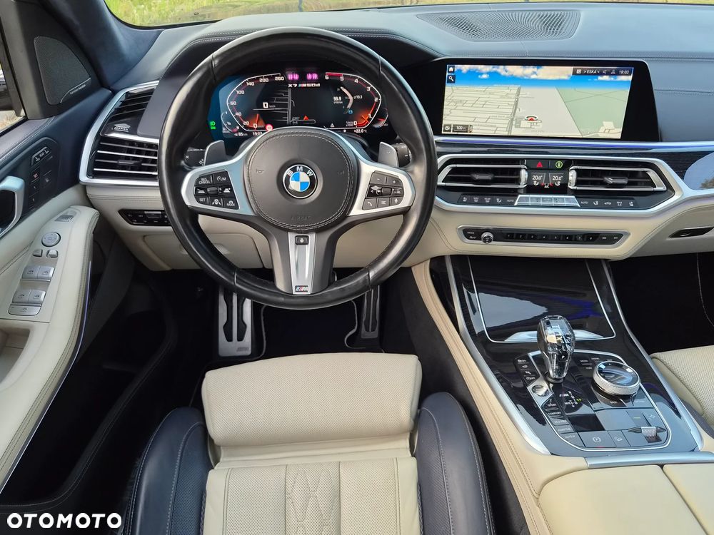 BMW X7 - 6