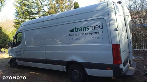 Mercedes Sprinter  907 MAX Listwa Listwy Boczne - 1