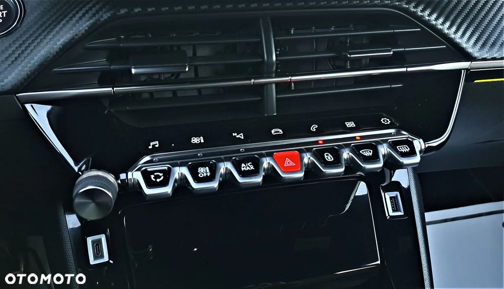 Peugeot 2008 1.2 PureTech Allure S&S - 34