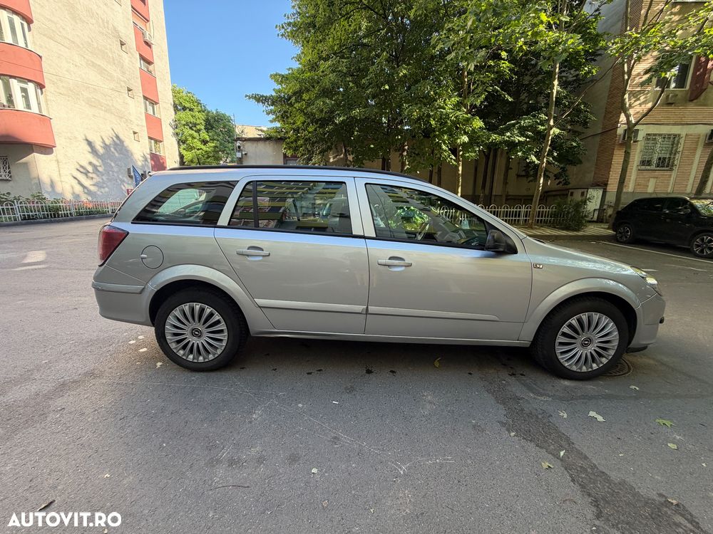 Opel Astra 1.9 CDTI DPF Edition - 3